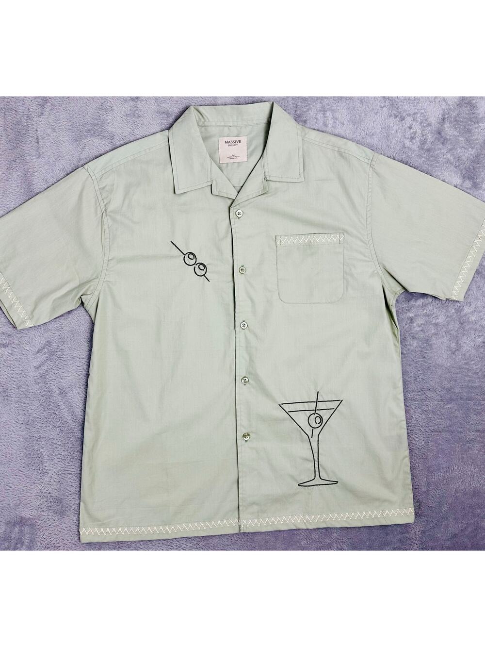 Massive Luxury Camp Shirt Men's Medium Green Short Sleeve Martini Embroidered